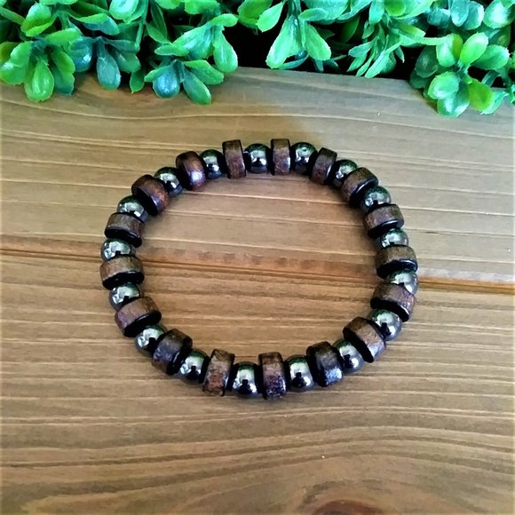 New Men's Wood & Hematite Beaded Bracelet - Picture 2 of 4
